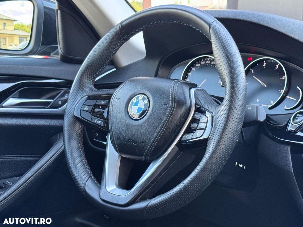 BMW Seria 5 - 12