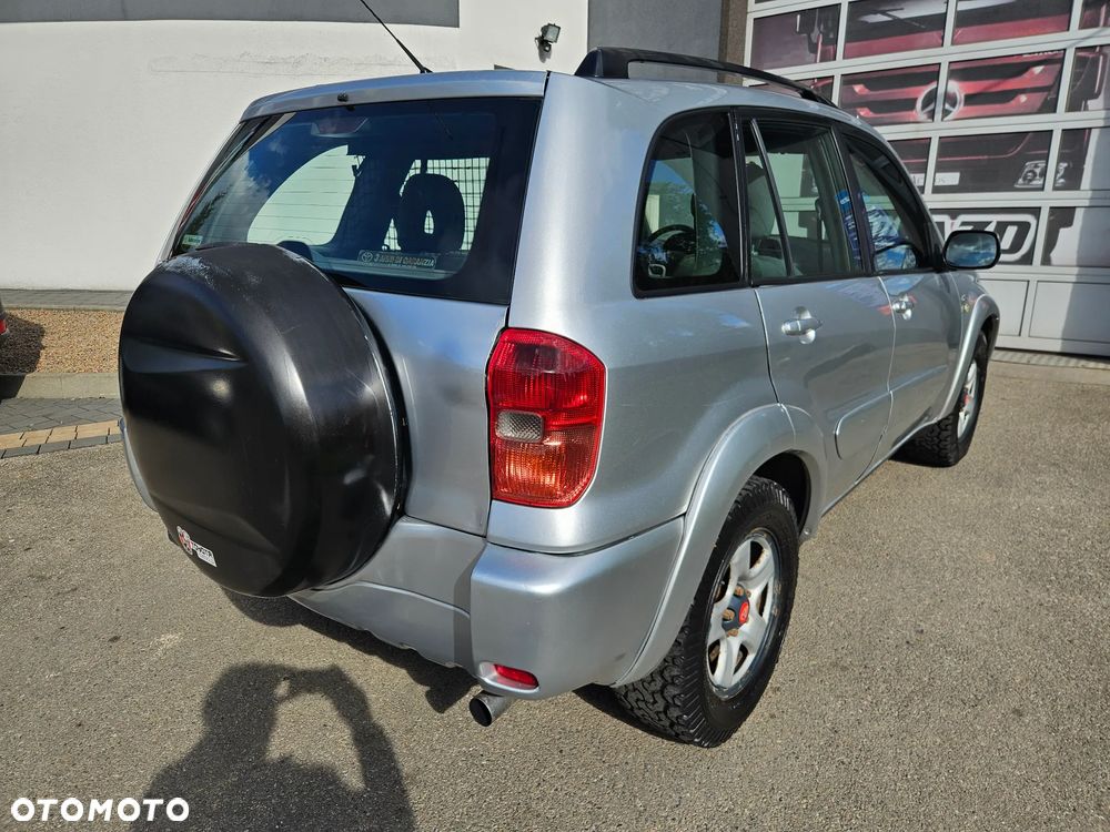 Toyota RAV4 D-4D 4x4 Sol - 9