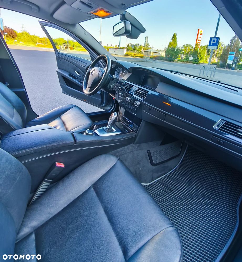BMW Seria 5 - 29