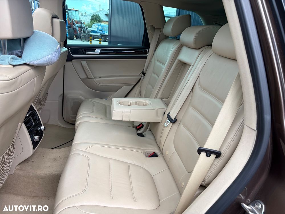 Volkswagen Touareg 3.0 V6 TDI BMT - 7