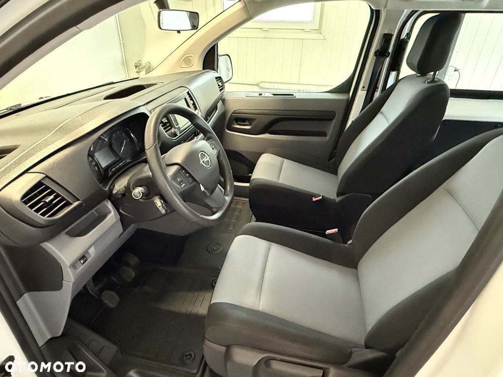 Opel Vivaro Kombi Extra Long 2,8t Enjoy - 23