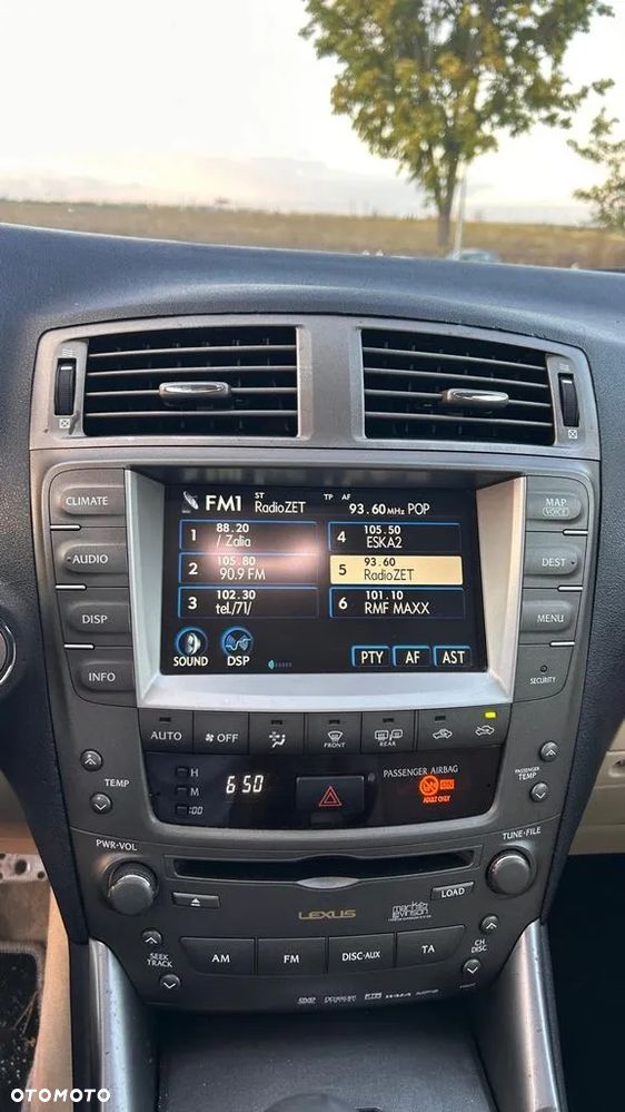 Lexus IS 220d Luxury Line - 10