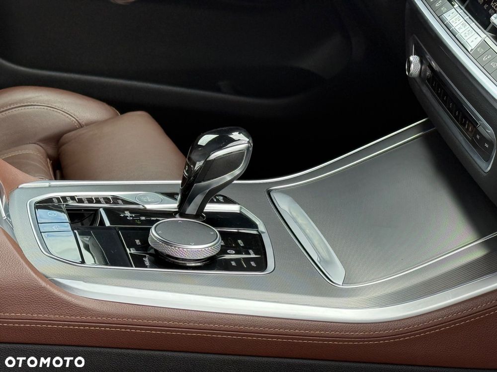 BMW X5 xDrive30d - 26