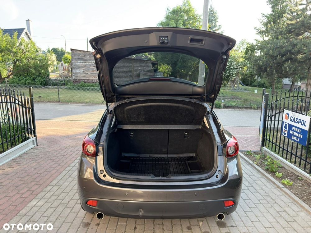 Mazda 3 - 3