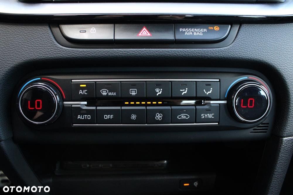 Kia XCeed - 21