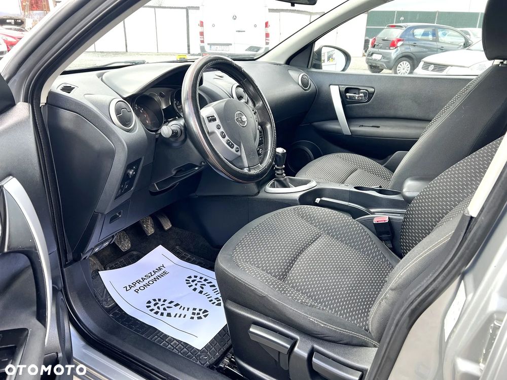 Nissan Qashqai 2.0 Lounge - 9