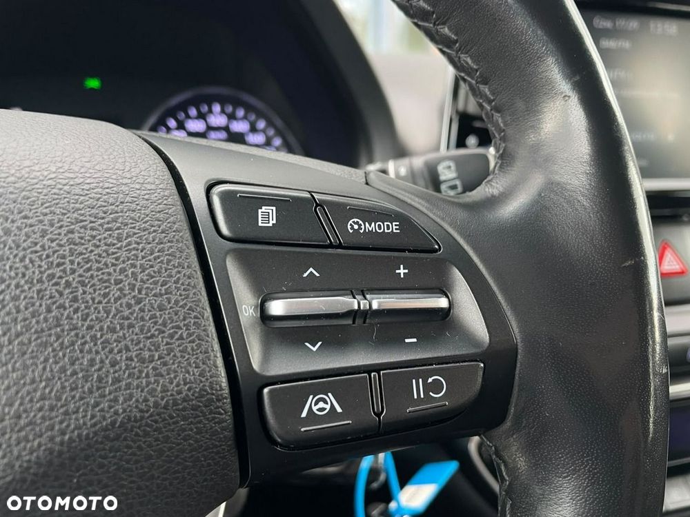 Hyundai i30 - 21