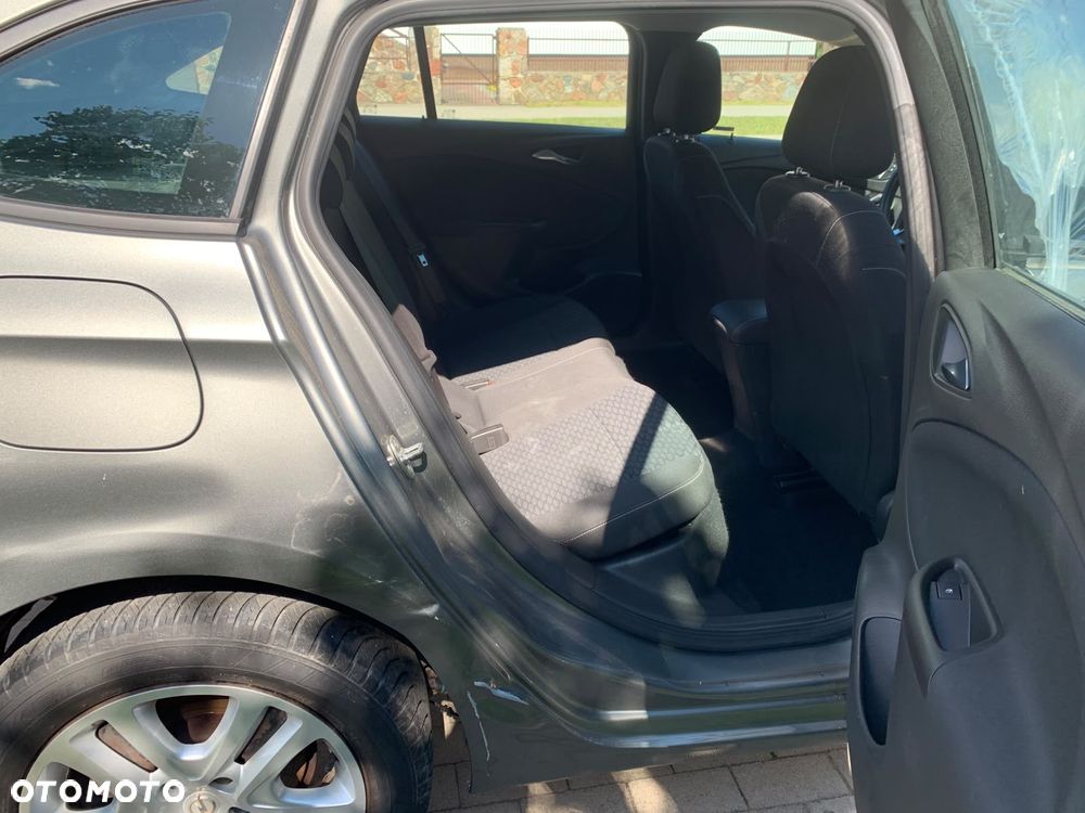 Opel Astra 1.6 D (CDTI) Selection - 25