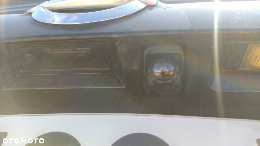 Nissan Qashqai 1.6 dCi Xtronic TEKNA+ - 20