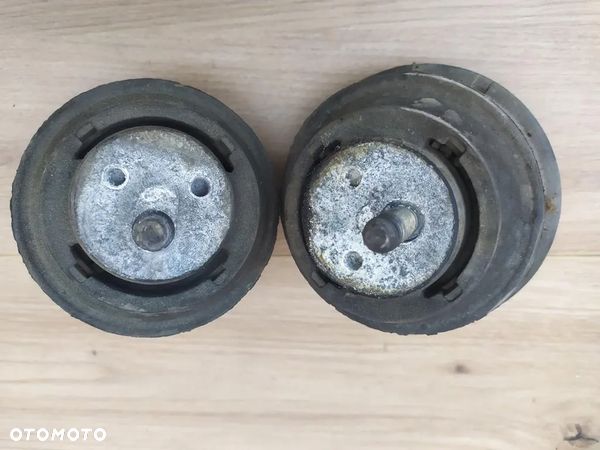 BMW 5 E39 520i M52 M54 PODUSZKA SILNIKA LEWA PRAWA 1097267