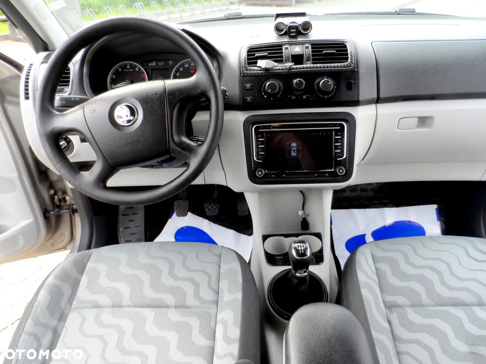 Skoda Roomster 1.4 16V Comfort - 14