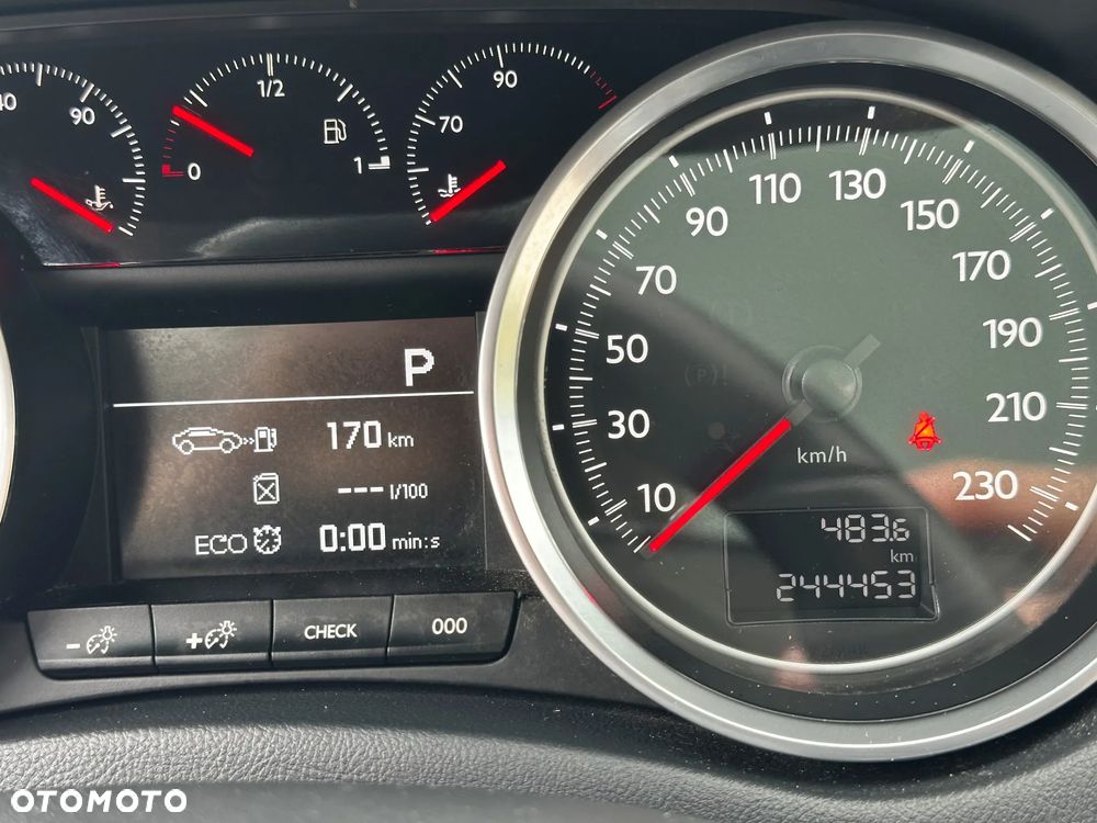 Peugeot 508 BlueHDi 180 EAT6 Stop&Start Allure - 29