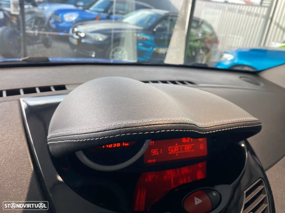 Renault Twingo 1.6 16V RS - 14