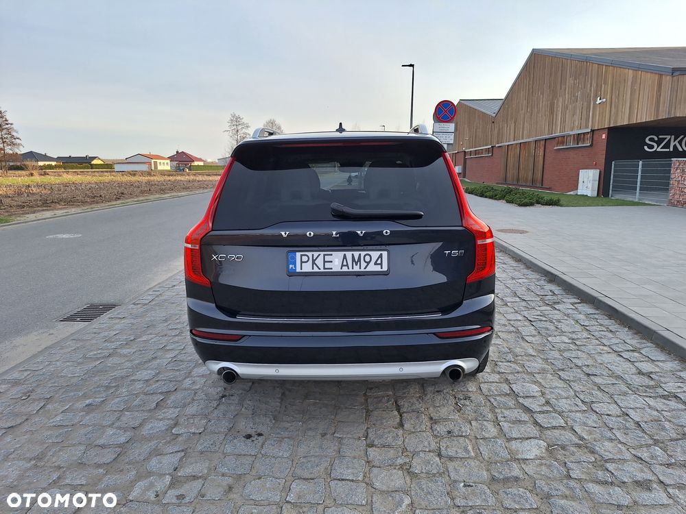 Volvo XC 90 T5 AWD Geartronic Momentum Pro - 18