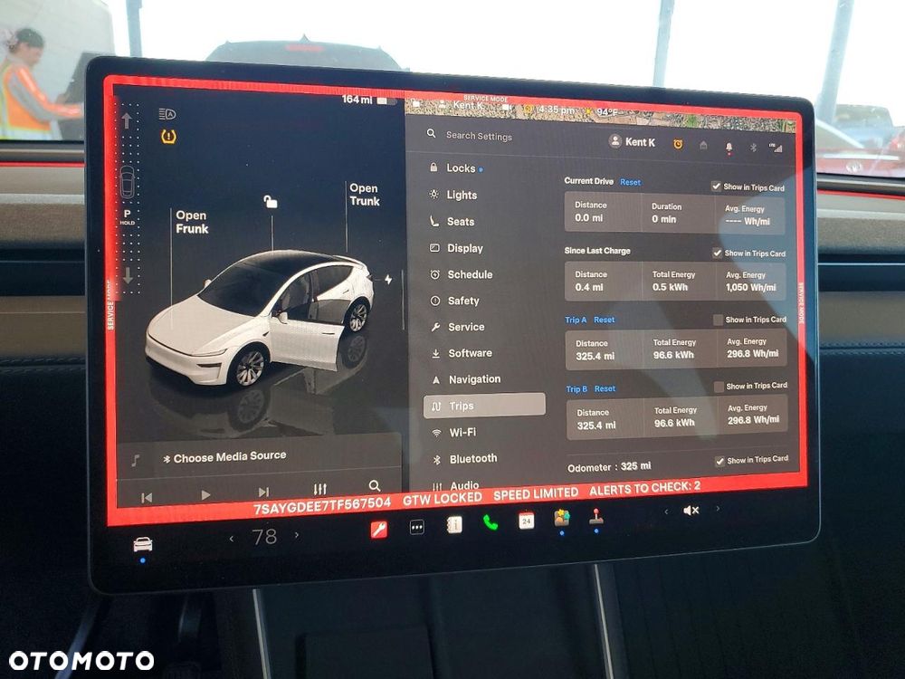 Tesla Model Y Long Range Dual Motor AWD - 11