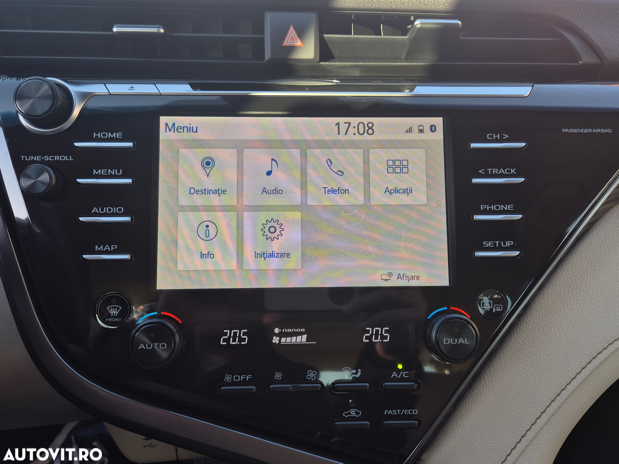 Toyota Camry 2.5 Hybrid Dynamic - 25