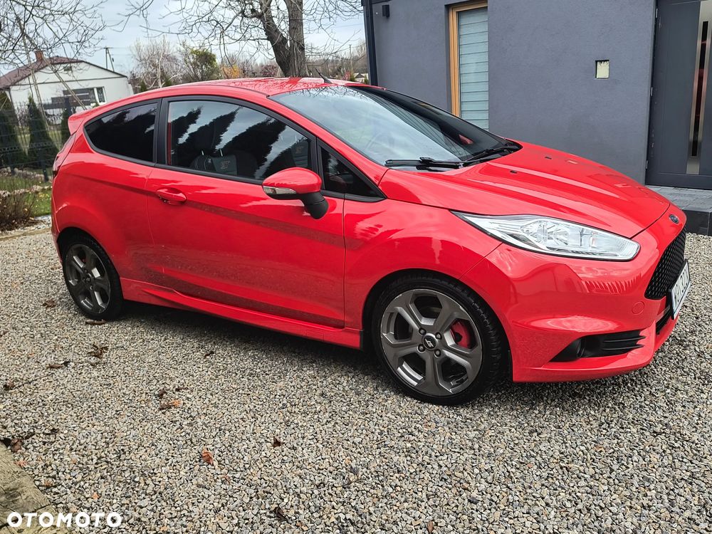 Ford Fiesta ST - 6
