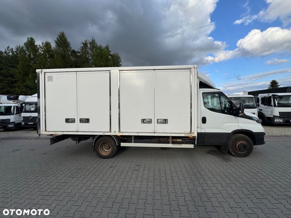Iveco DAILY 60c16 50C15 50C17 35C14 35C15 35C17 35C18 70C17 72C15 70C18 Izoterma Chłodnia  9/8 euro palet - 10