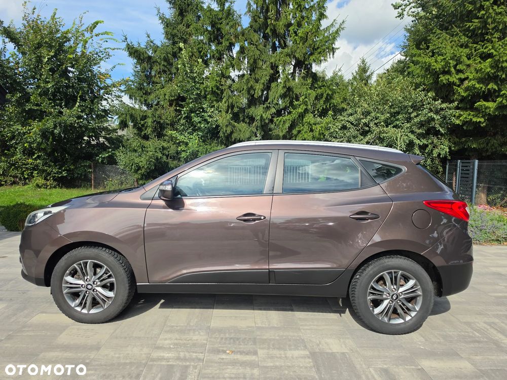 Hyundai ix35 1.6 2WD Fifa World Cup Edition - 17