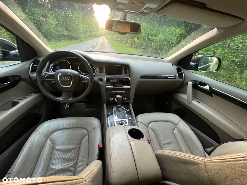 Audi Q7 3.0 TDI DPF Quattro Tiptronic - 9
