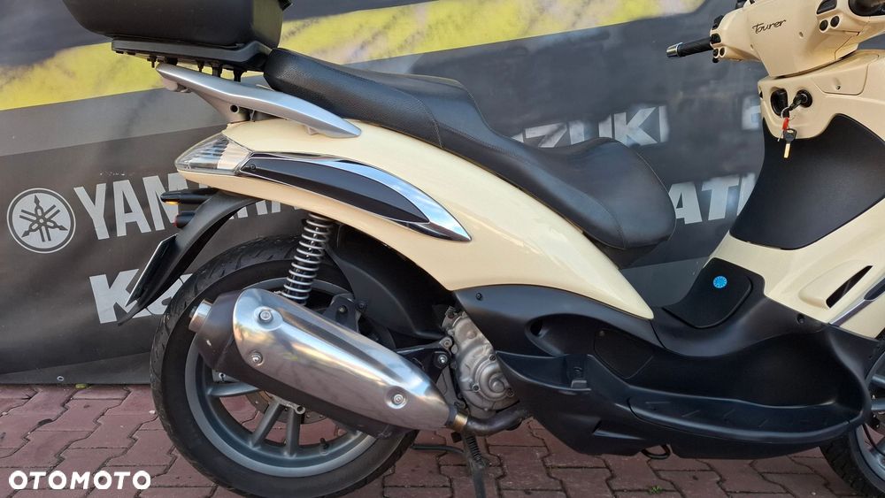 Piaggio Beverly - 9