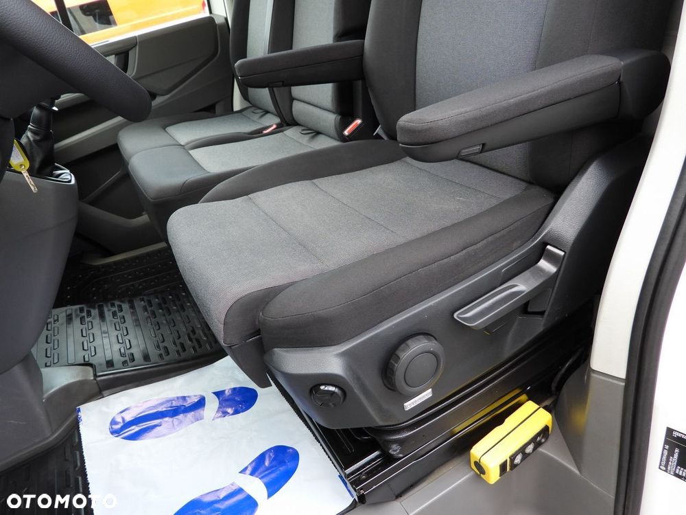 Volkswagen CRAFTER  WYWROTKA TEMPOMAT KLIMATYZACJA  140KM - 30