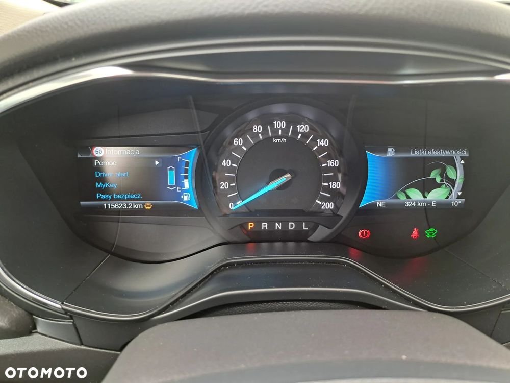 Ford Mondeo 2.0 Hybrid Titanium - 10