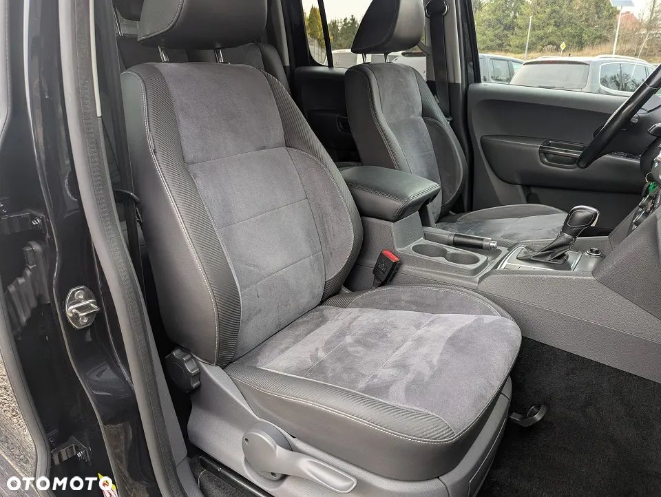 Volkswagen Amarok 2.0 BiTDI Autm Highline - 26