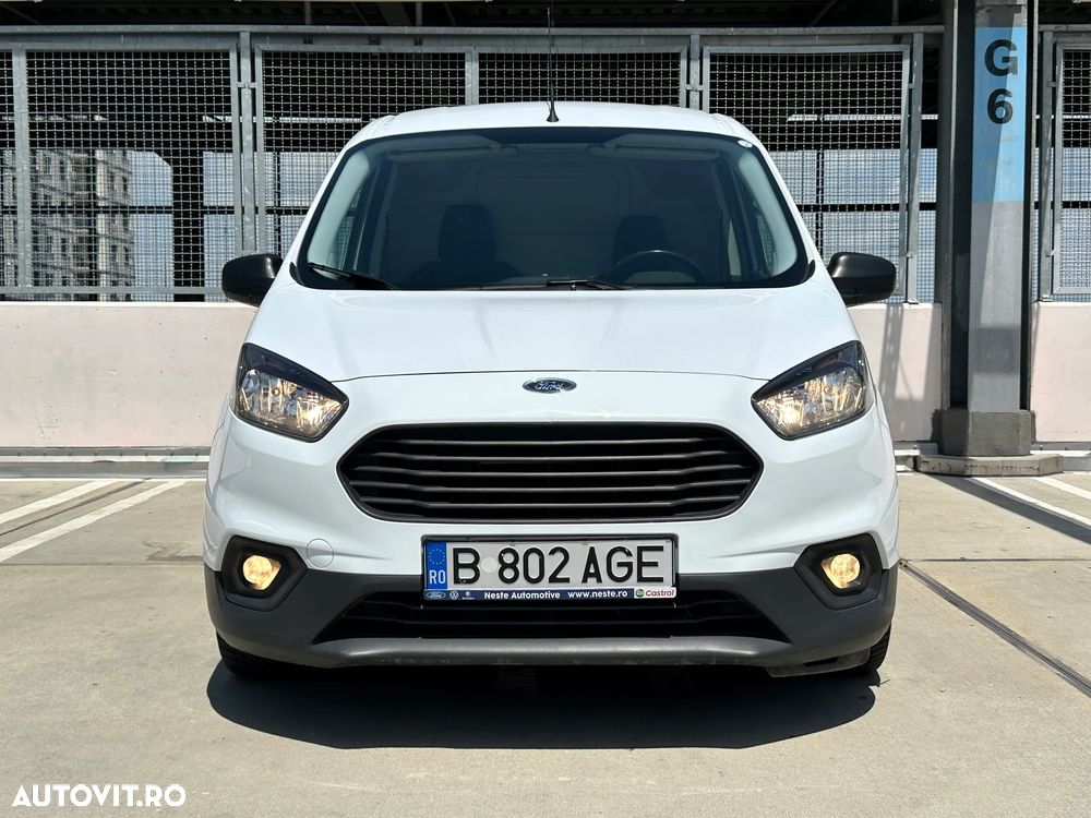 FORD Courier 2020 — imagine 2