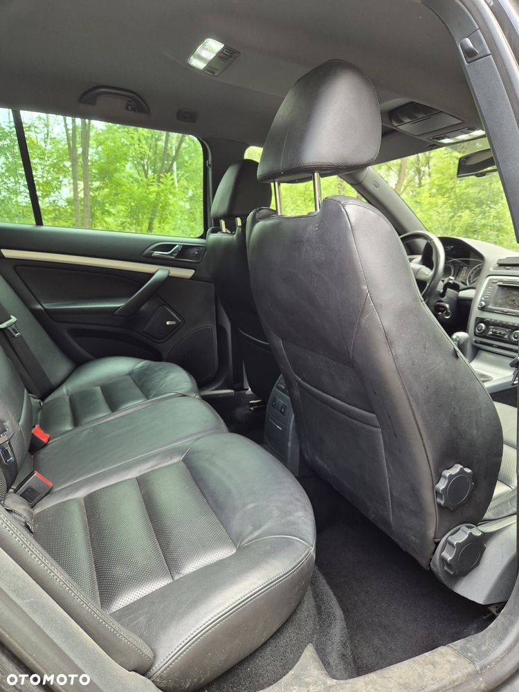 Skoda Octavia 2.0 TDI DPF RS - 21