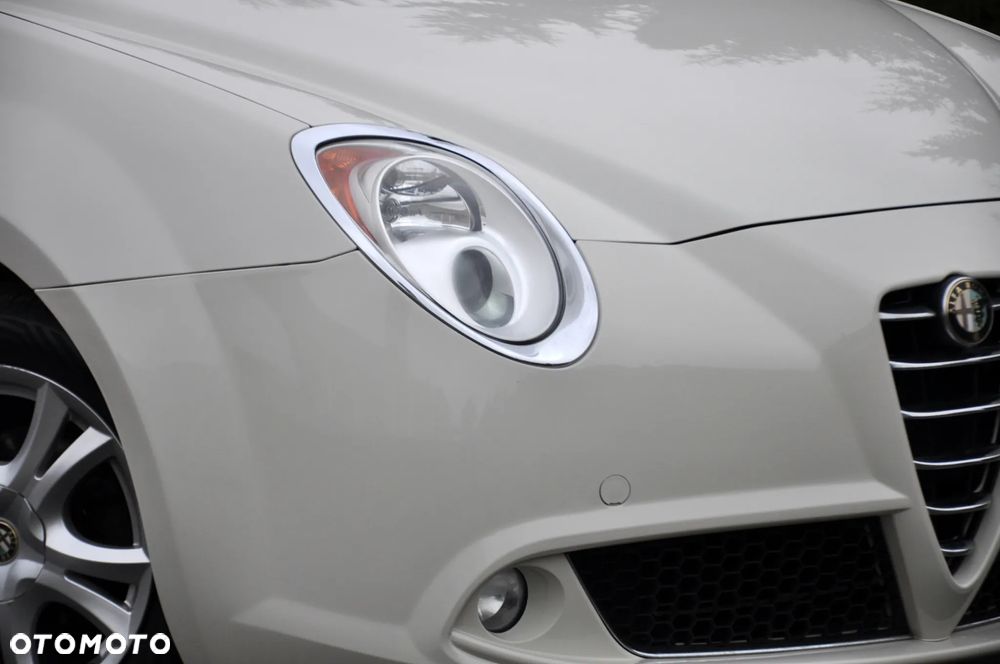 Alfa Romeo Mito - 12