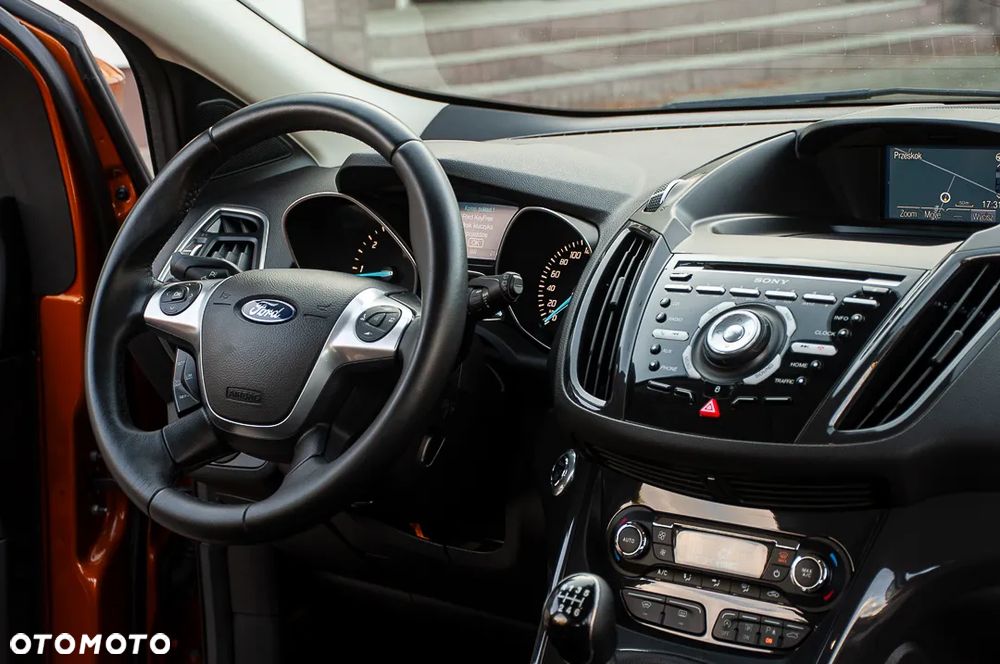 Ford Kuga 2.0 TDCi 4x4 Individual - 22