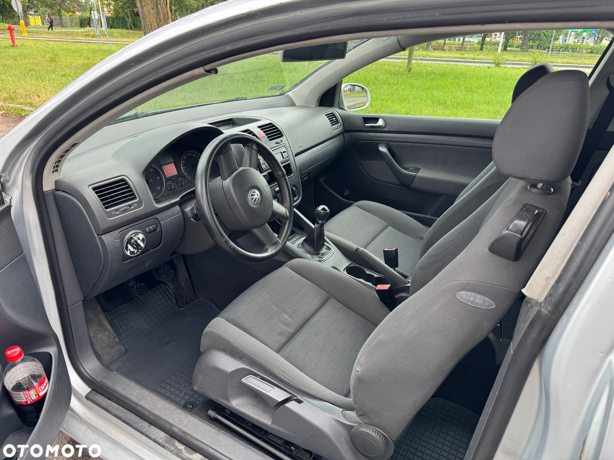 Volkswagen Golf - 10