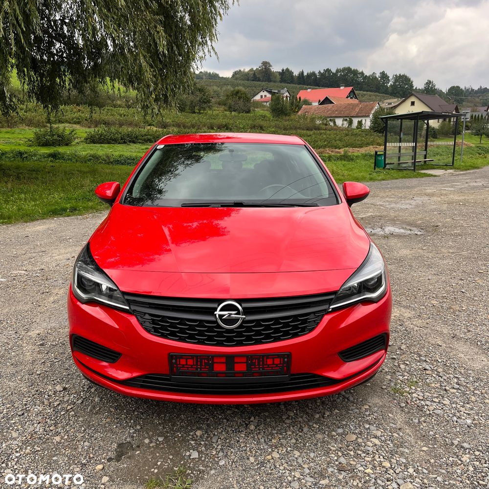 Opel Astra V 1.4 Essentia - 11
