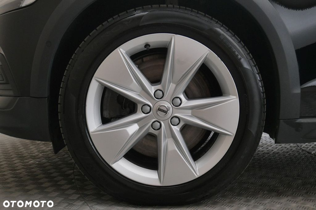 Volvo V60 Cross Country - 14
