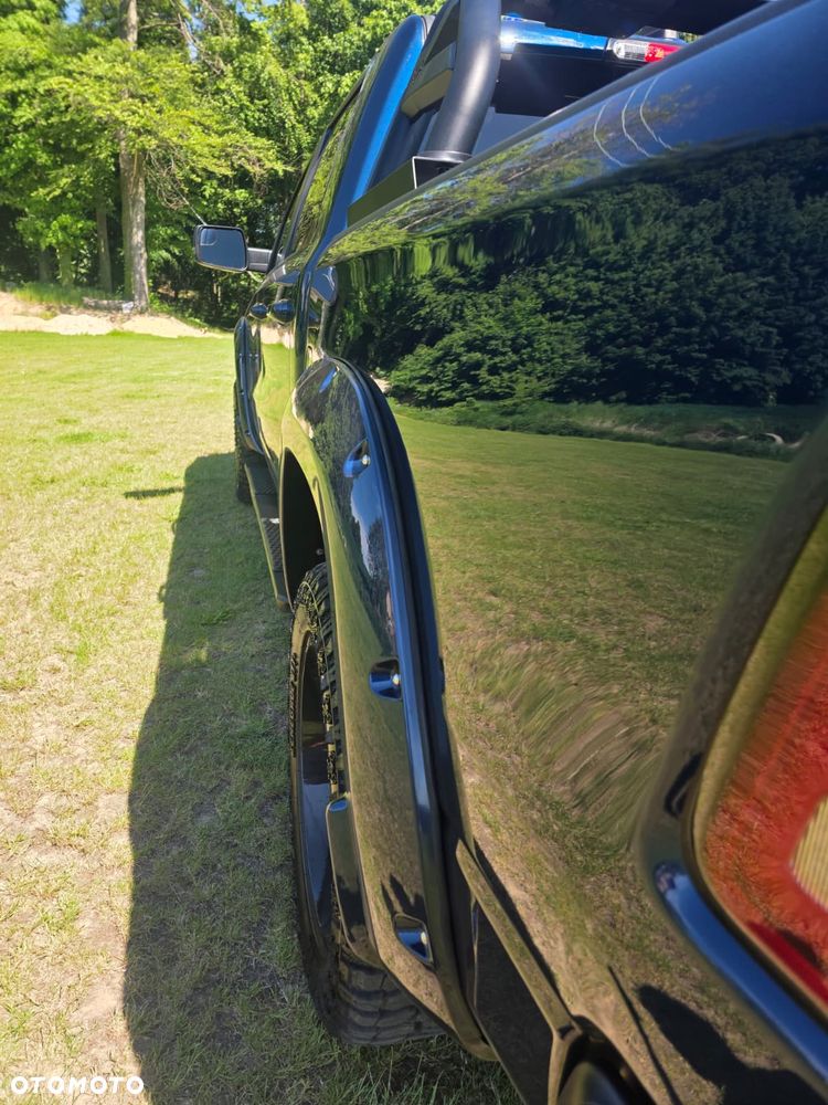Dodge RAM 5.7 4x4 - 23