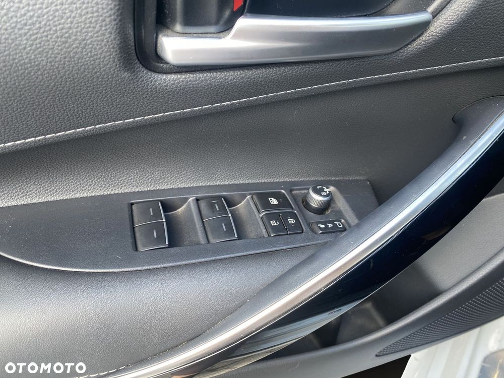 Toyota Corolla 2.0 Hybrid GR Sport - 26