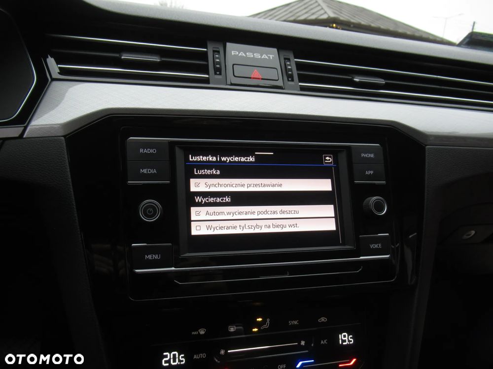 Volkswagen Passat 1.5 TSI EVO Business DSG - 26