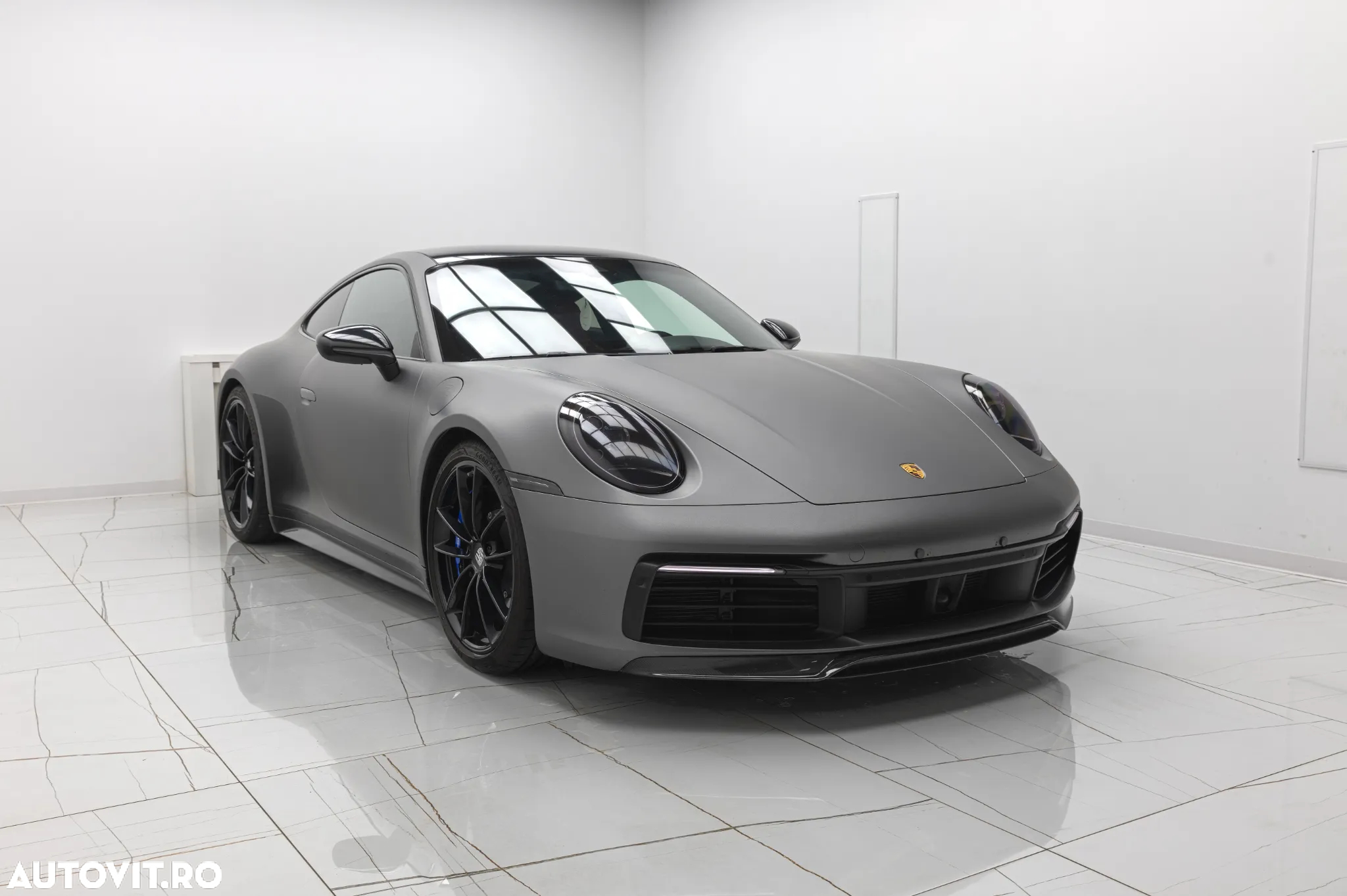 Porsche 911 Carrera 4S - 5