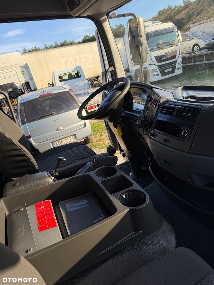 Mercedes-Benz ATEGO - 33