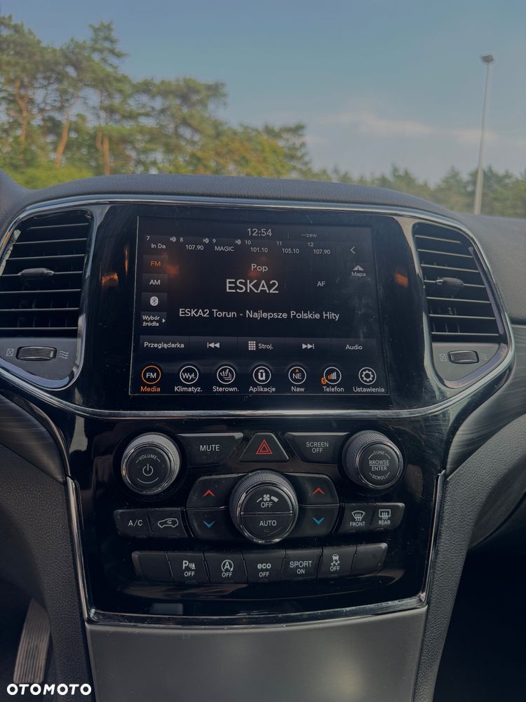 Jeep Grand Cherokee 3.6 V6 Pentastar 4WD Automatik Laredo - 12