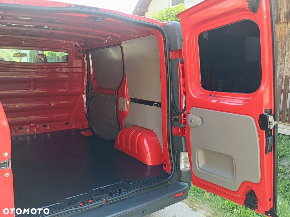 Opel Vivaro - 21