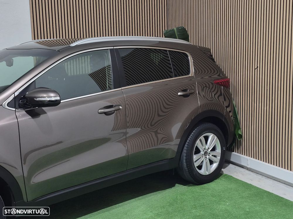 Kia Sportage 1.6 GDI ISG Nav Line - 4