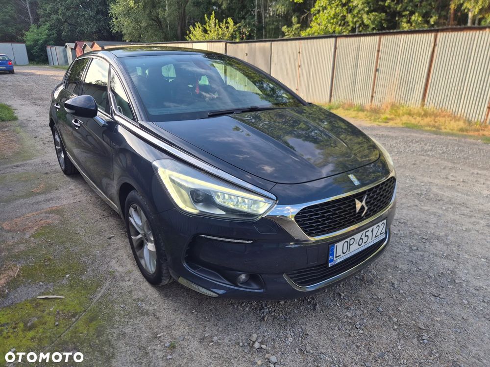 DS Automobiles DS 5 - 8