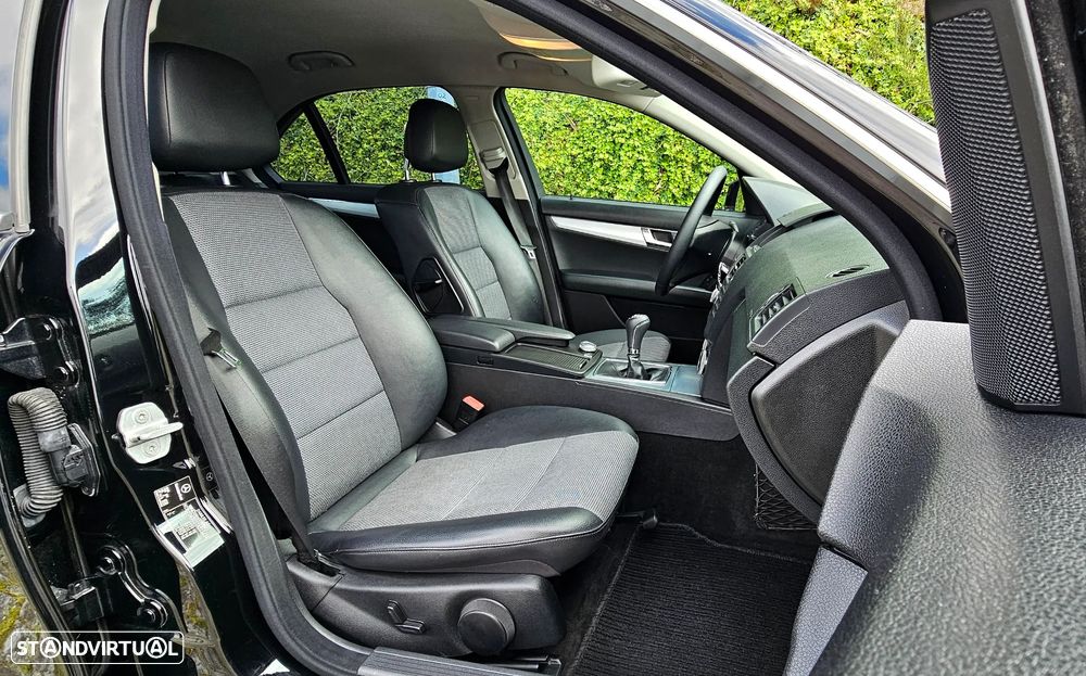 Mercedes-Benz C 250 CDi Avantgarde BlueEfficiency - 32