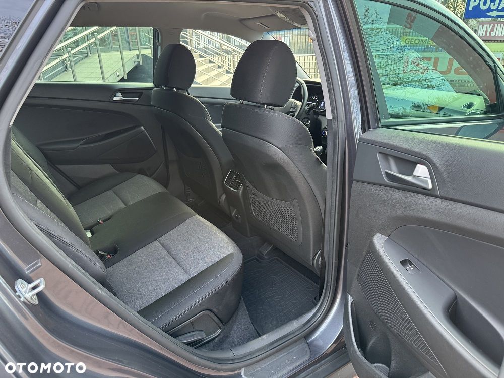 Hyundai Tucson 1.6 T-GDI Comfort 2WD - 17