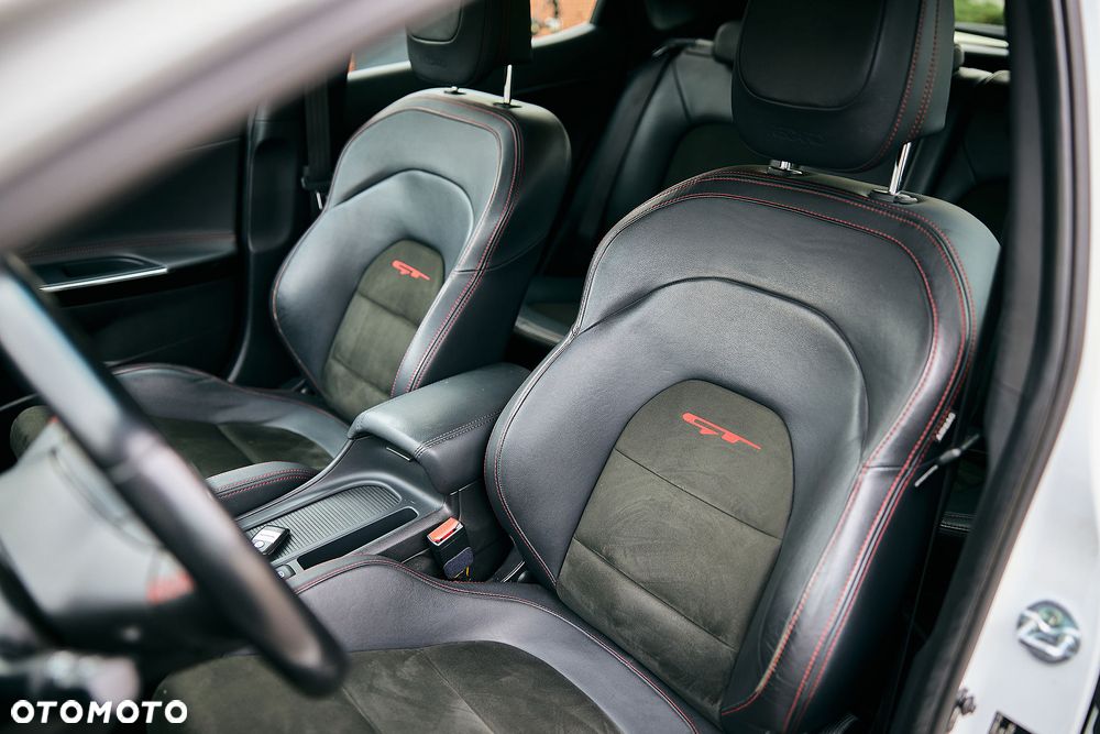 Kia Ceed 1.6 T-GDI GT-Track - 26