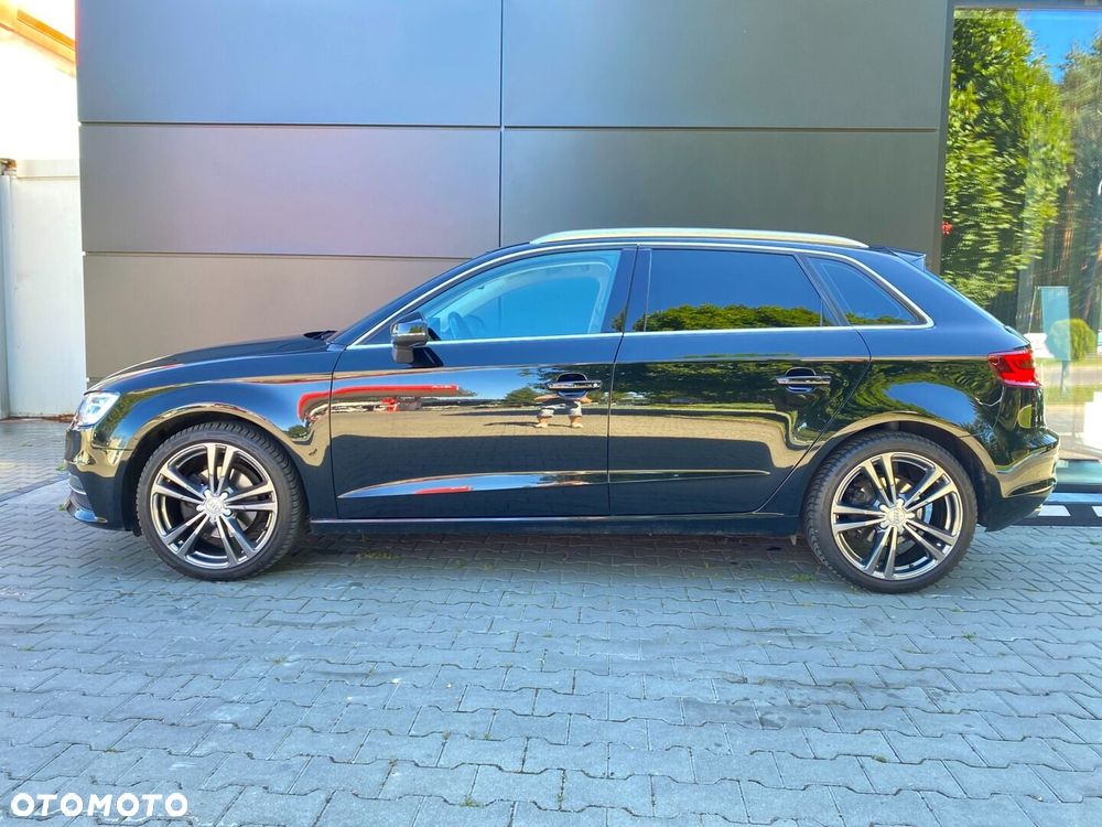 Audi A3 Sportback - 2