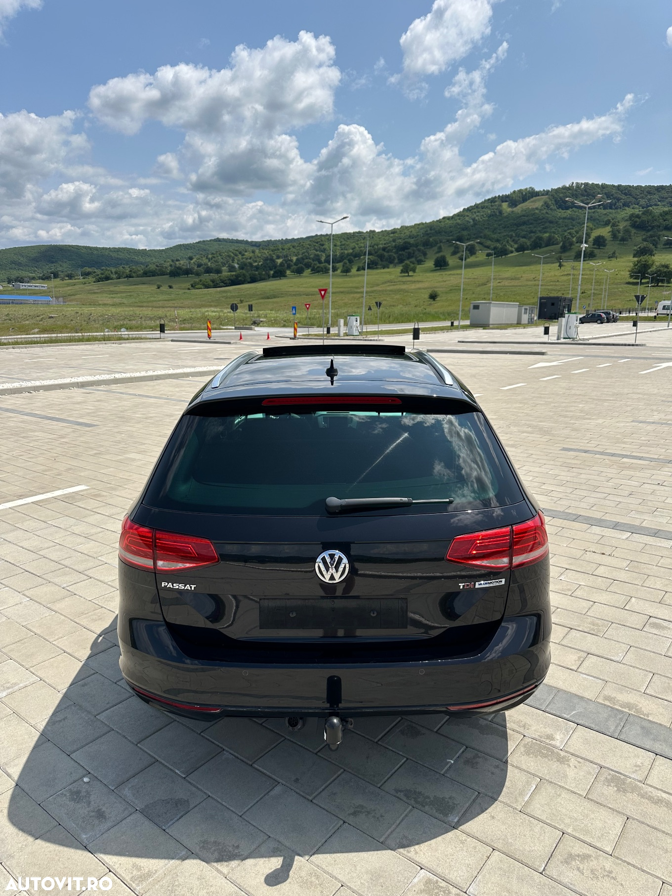 Volkswagen Passat Variant 1.6 TDI SCR DSG Comfortline - 6