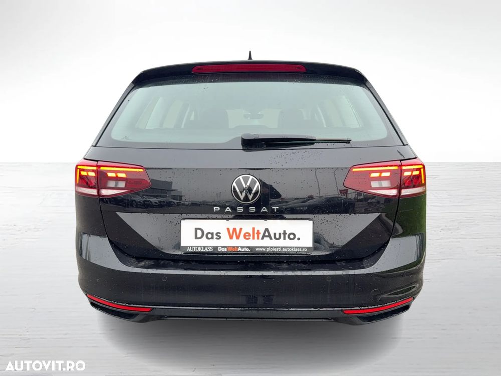 Volkswagen Passat Variant 2.0 TDI SCR DSG Business - 4
